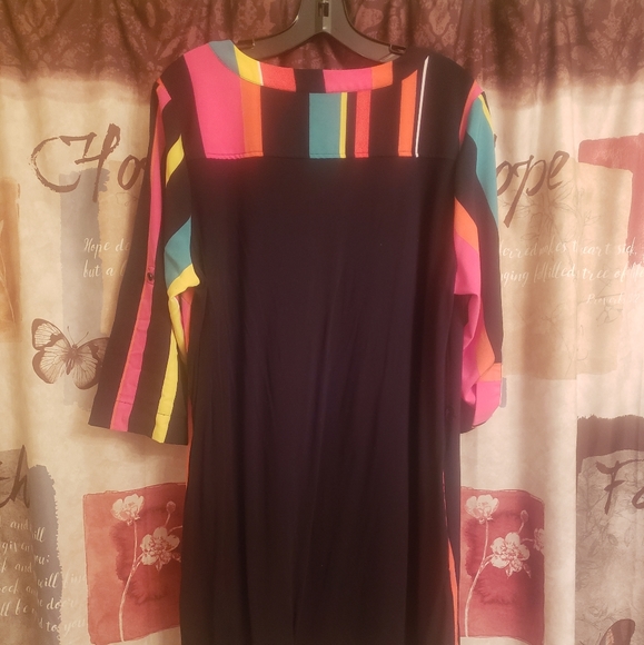 Multi Color Dress - Picture 2 of 4